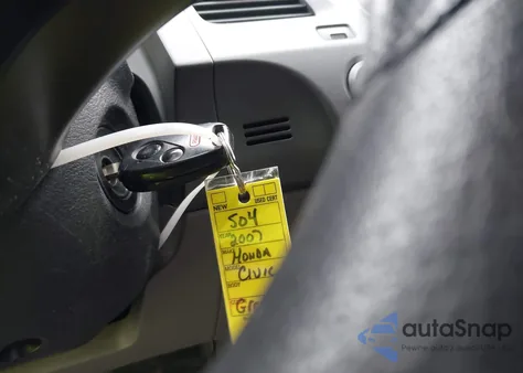 2007 Honda Civic Lx z USA, uszkodzony, nr VIN 2HGFA16557H509668